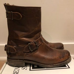 Brand new in Box Frye Boots Size 9.5